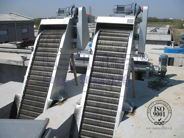 回轉式格柵除污機 回轉式格柵除污機